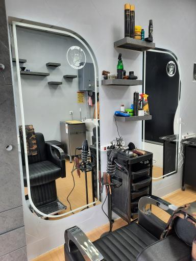 عکس پیرایش دیپلمات