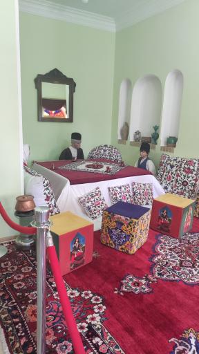 عکس خانه فراغت (عمارت دبیرالملک)