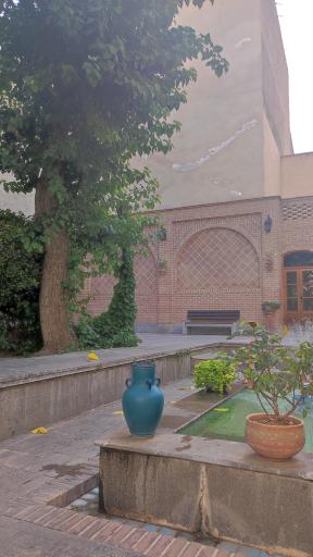 عکس خانه فراغت (عمارت دبیرالملک)