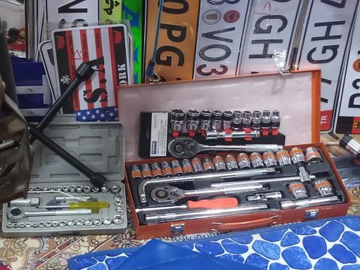 عکس فروشگاه تزئینات و یدکی مصطفی