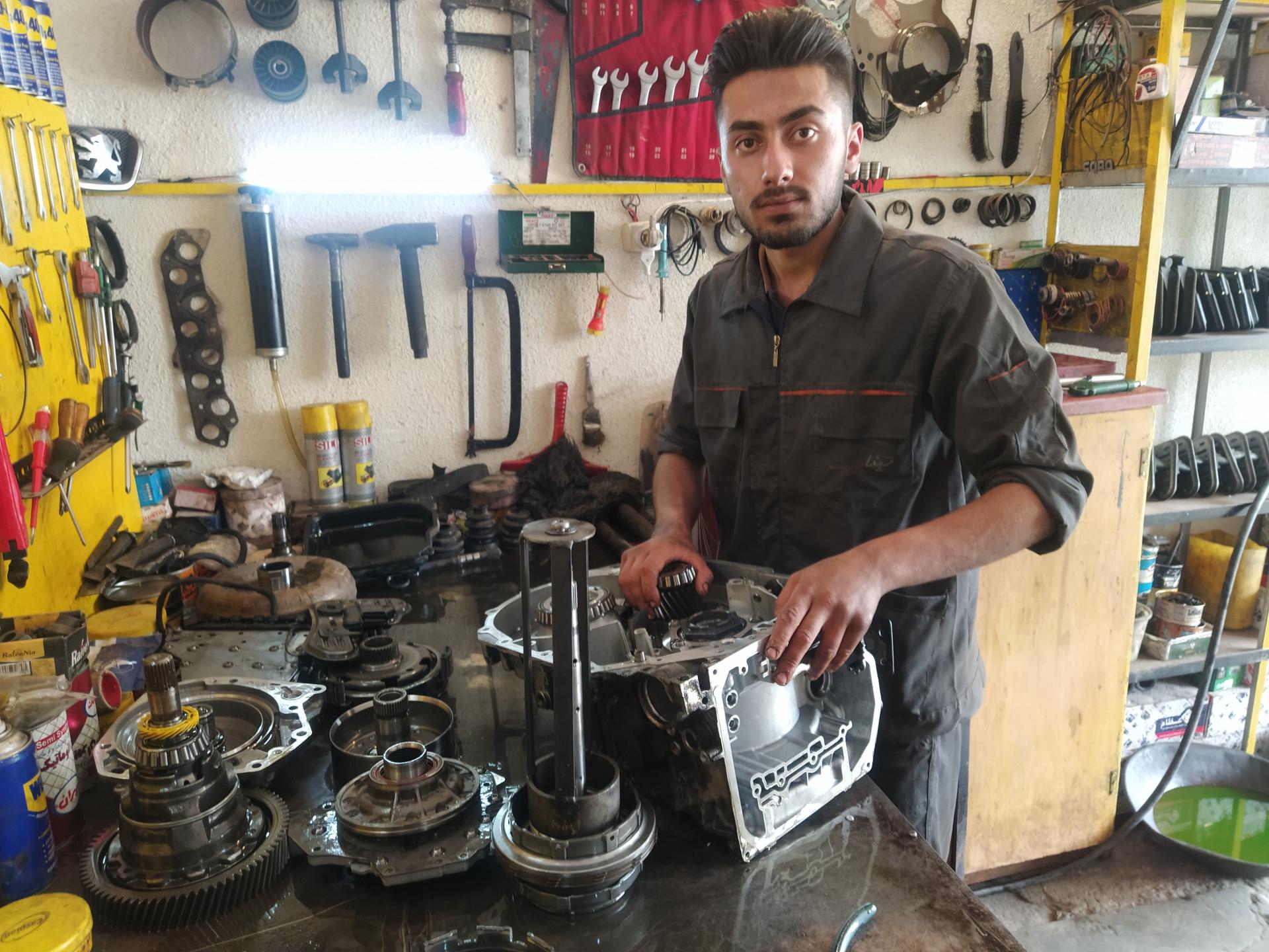 عکس خدمات گیربکس اتوماتیک رخش