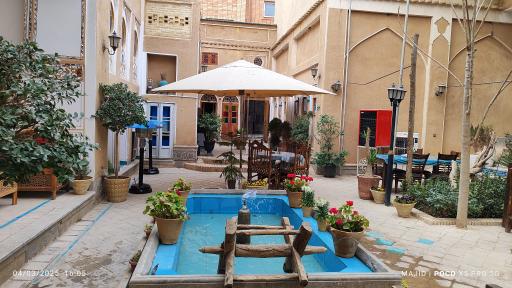 عکس هتل سنتی یاس