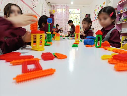 پیش دبستانی نمونه تبارک