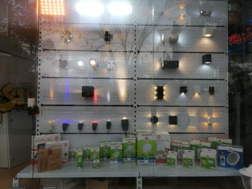 عکس لوازم برق ساختمان تسلا الکتریک