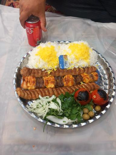 عکس تهیه غذا ثامن