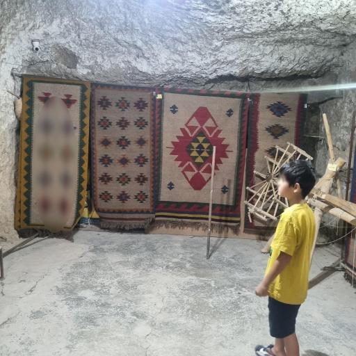 عکس فروشگاه صنایع دستی رمضانی