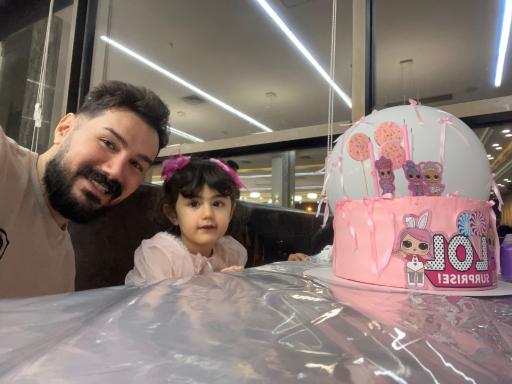 عکس اکبرجوجه امیرخانلو و پسران