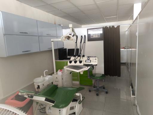 عکس درمانگاه شبانه روزی دندانپزشکی دکتر امید