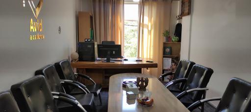 عکس آموزشگاه فنی و حرفه ای آزاد آوید