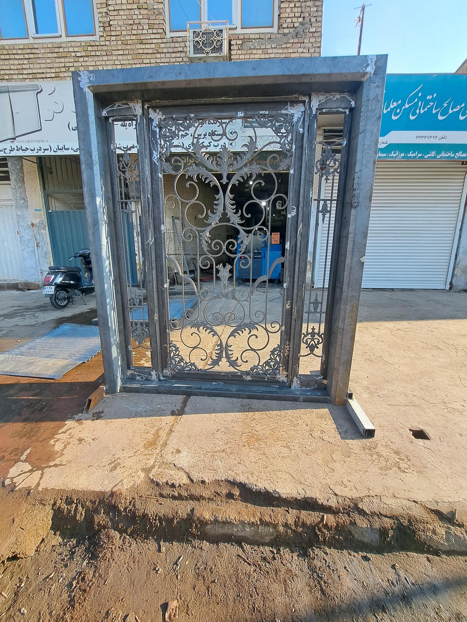 عکس کارگاه فنی مهندسی آزمادُر