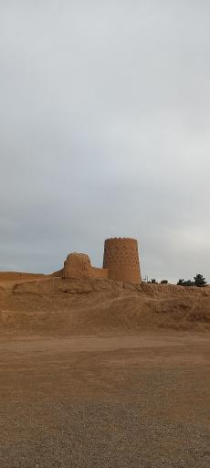 عکس نارین قلعه میبد