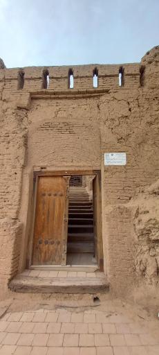 عکس نارین قلعه میبد