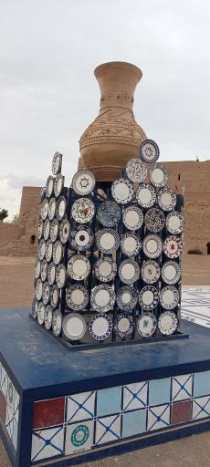 عکس نارین قلعه میبد