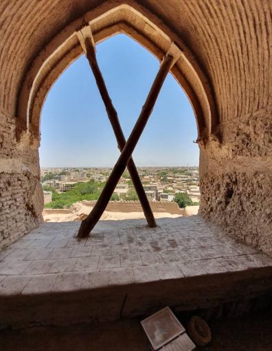 عکس نارین قلعه میبد