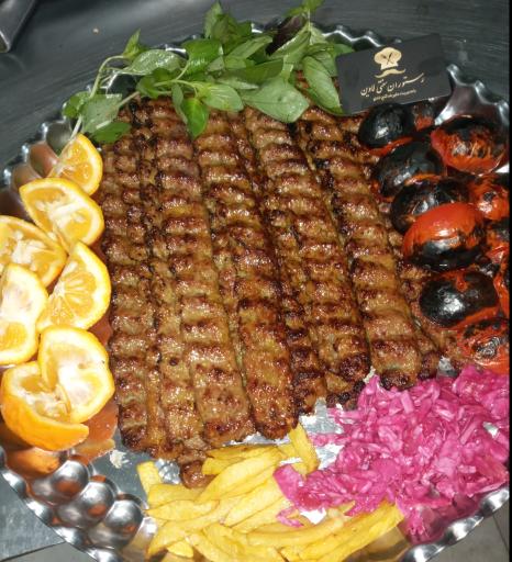 عکس رستوران سنتی لاوین