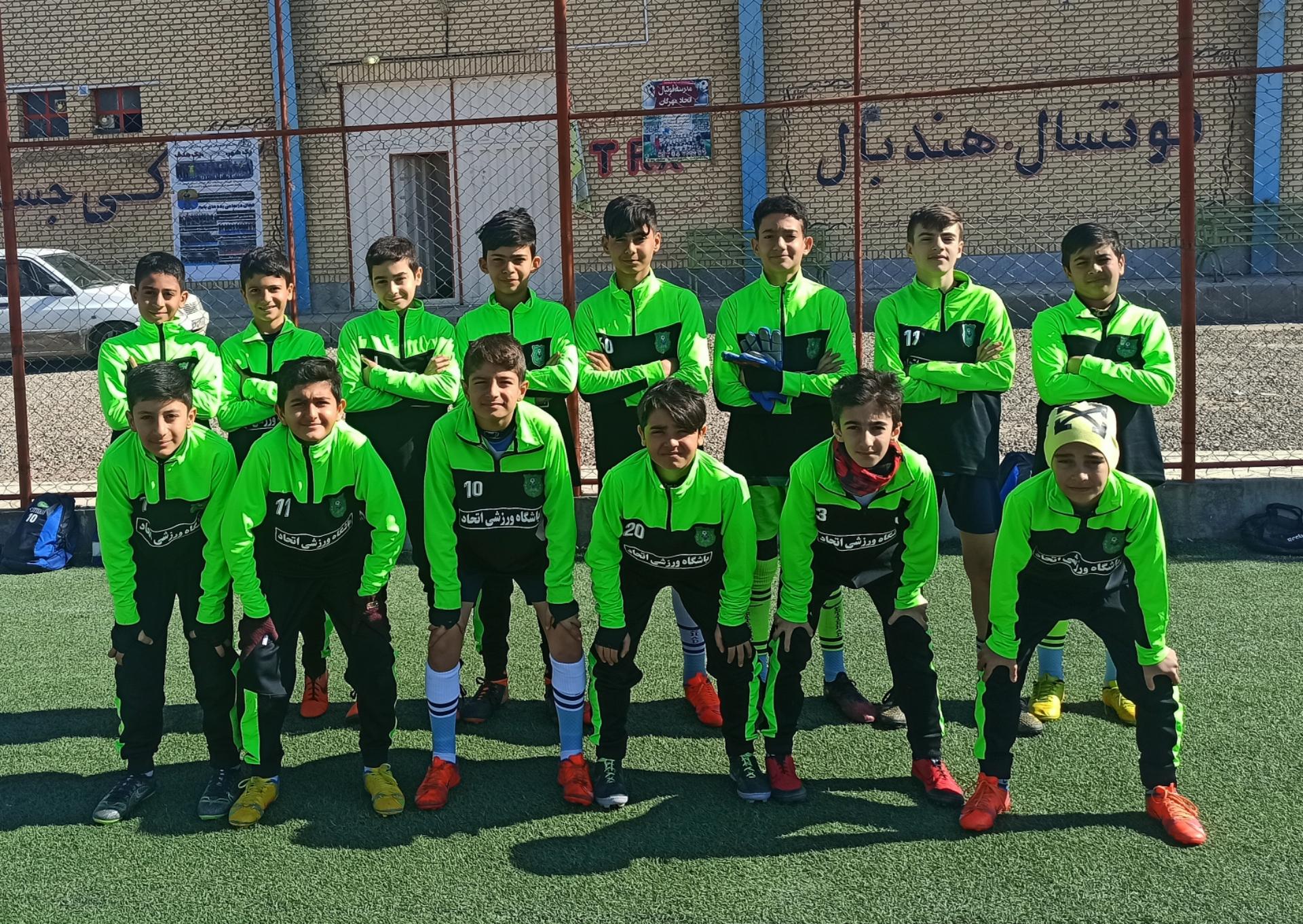 عکس مدرسه فوتبال اتحاد مهرگان