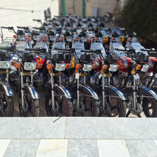 عکس بازار موتور و دوچرخه علابیگی