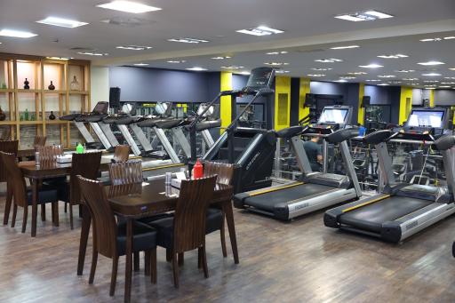 بدنسازی مجموعه ورزشی موج