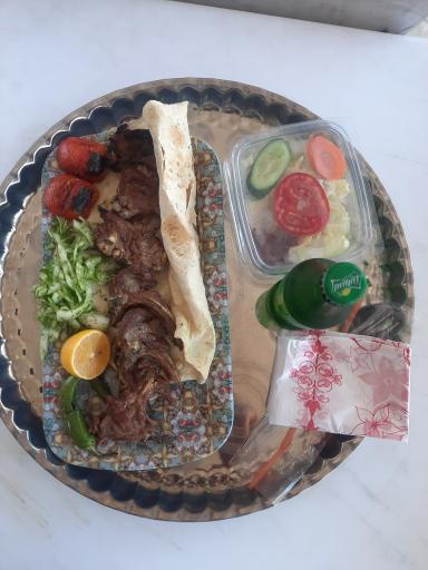 عکس باغ رستوران اذربایجان