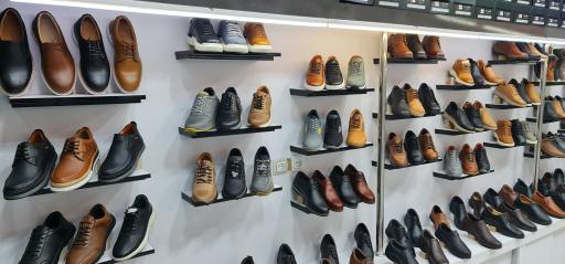 عکس گالری کفش آنتیک