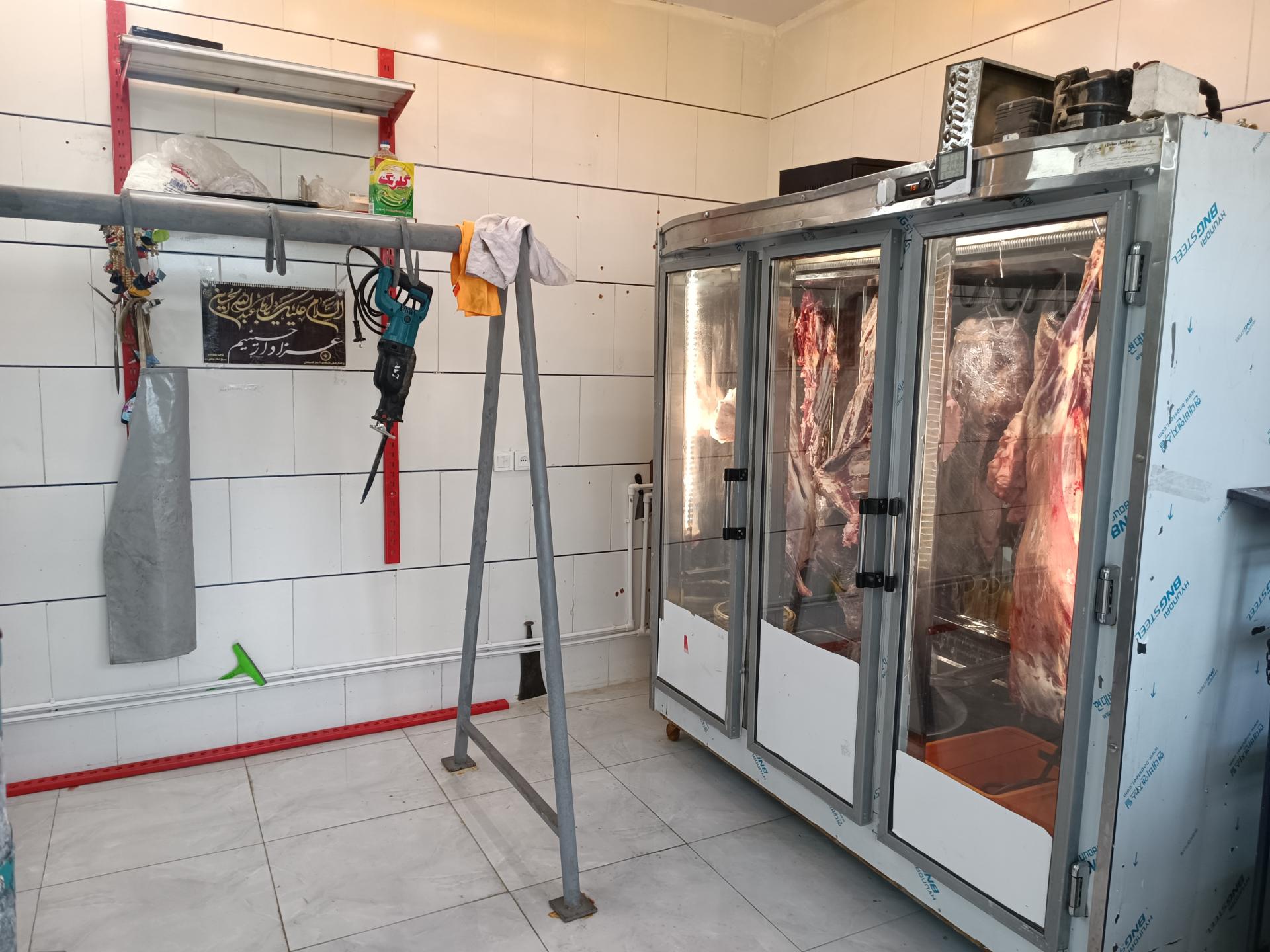 عکس سوپرگوشت و قصابی اکبر توکلی