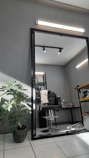 عکس آرایشگاه مردانه مو به مو