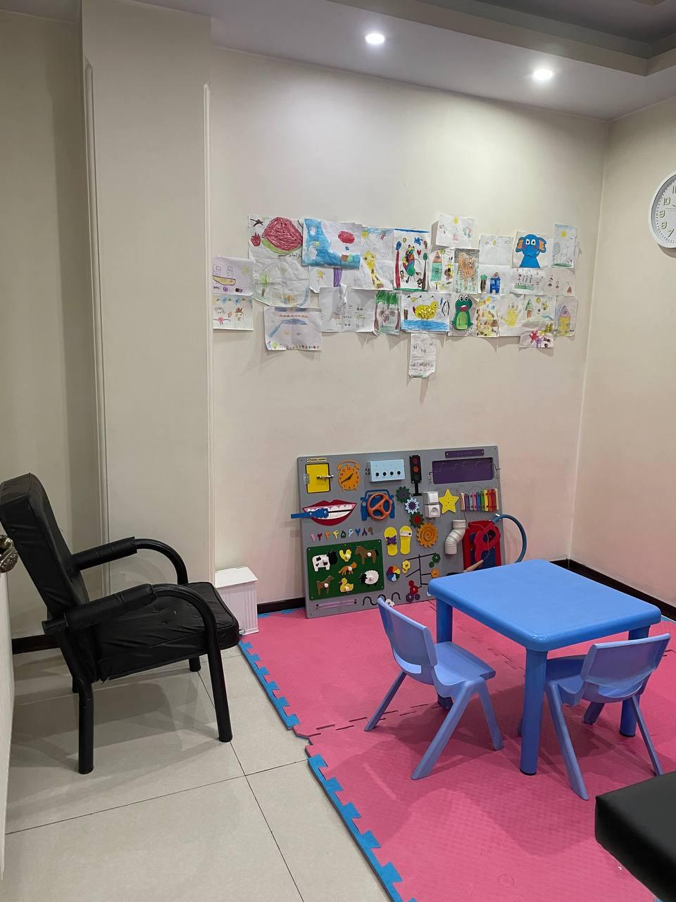 عکس مرکز گفتاردرمانی و کاردرمانی آسو