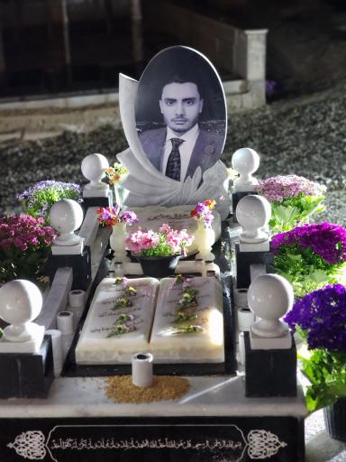 عکس مزار محمد طاها طالبی