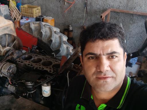 عکس تعمیرگاه تراکتور رضایی صداقت