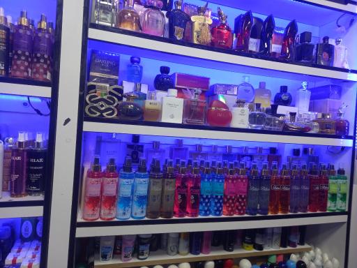 عکس آرایشی آریس