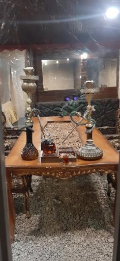 عکس کافه کبابی کلبه چوبی 