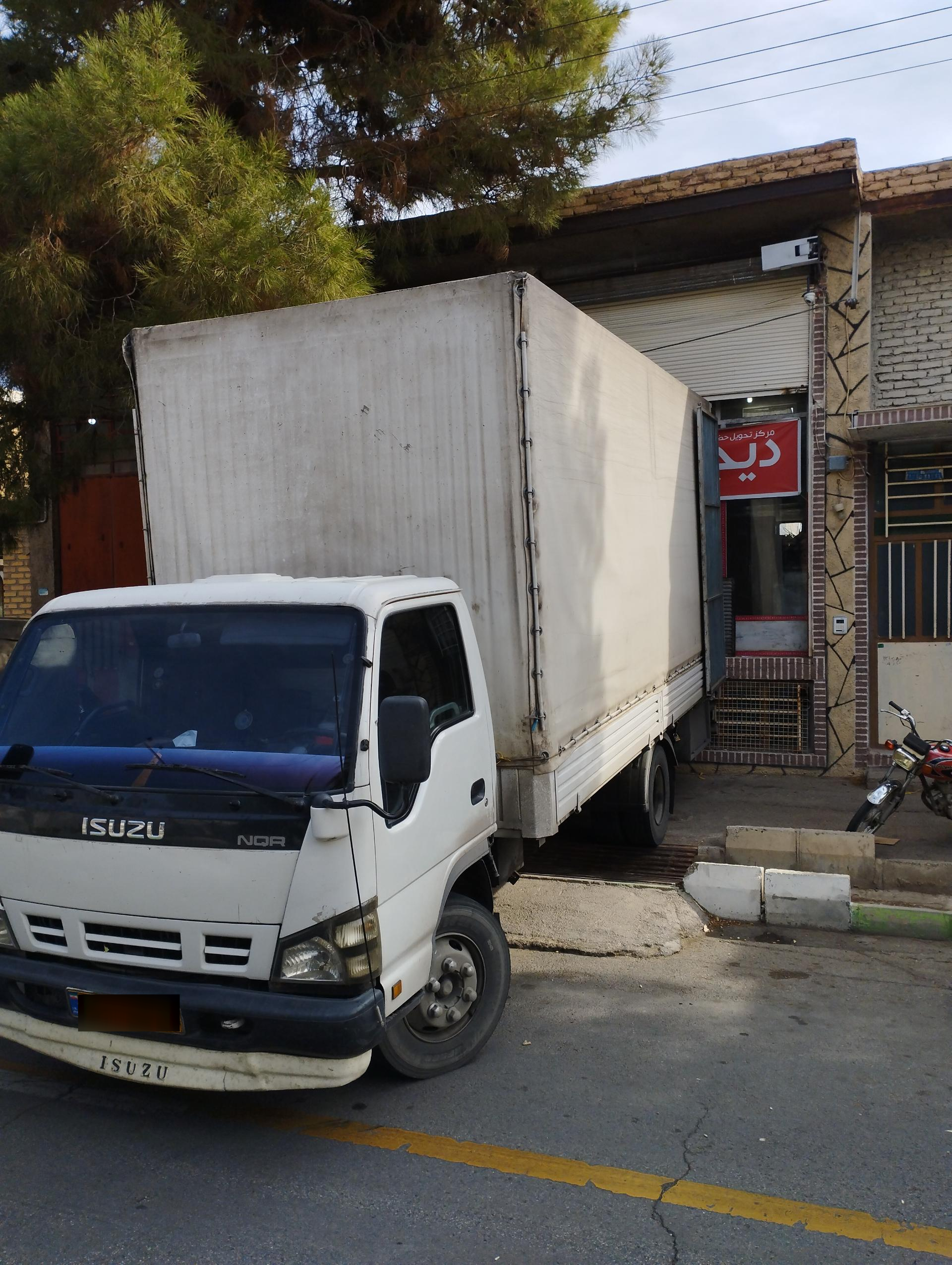 عکس انبار دیجی کالا 