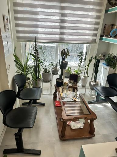 عکس دفتر صدور امضا الکترونیک و اسناد رسمی ۲۱۴