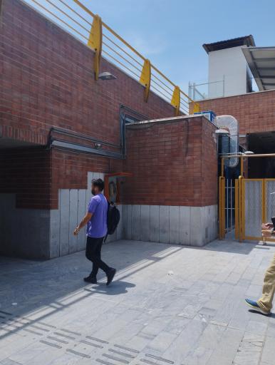 عکس تلفن عمومی