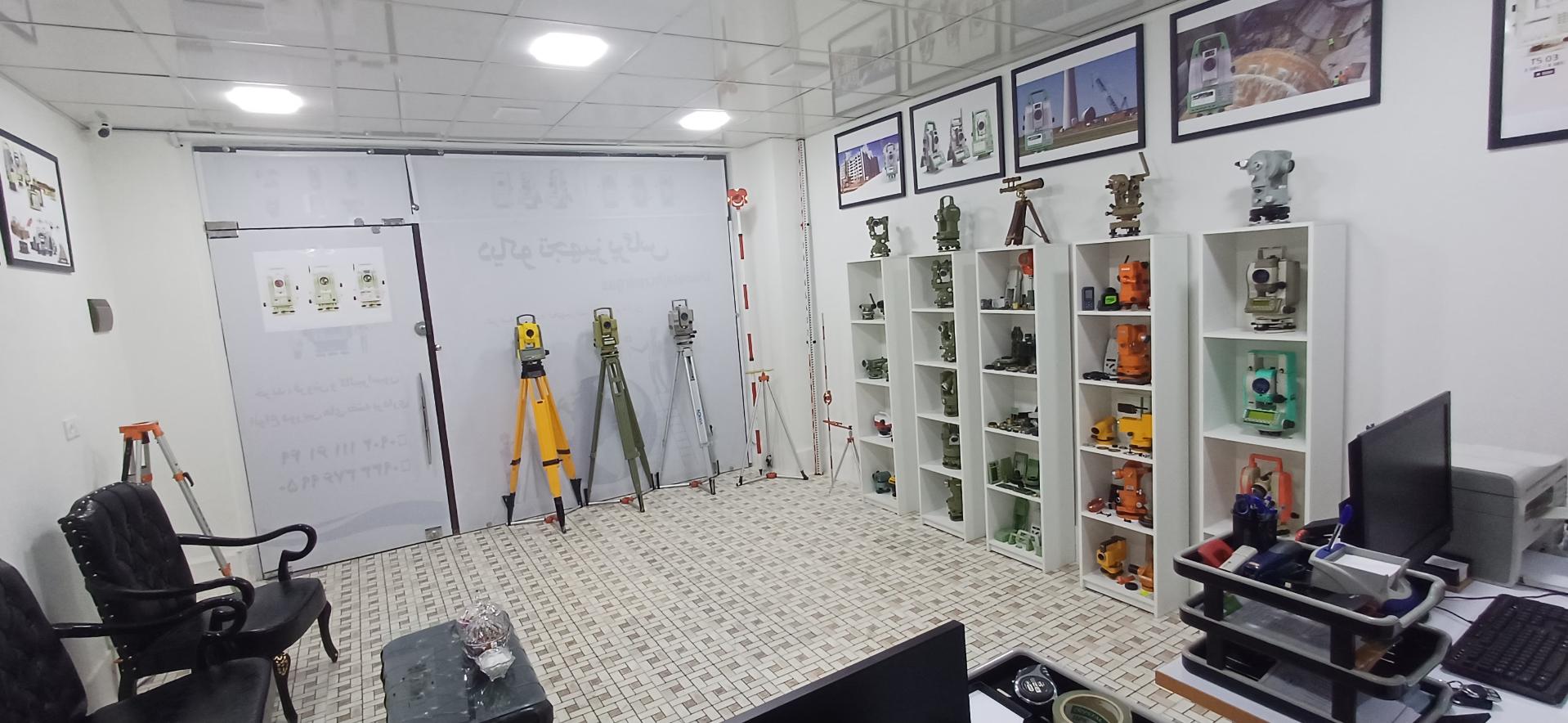 عکس تجهیزات نقشه برداری دیاکو تجهیز پرگاس