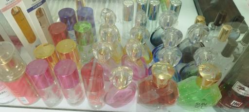 عکس عطر و ادکلن وایت فرمیسک
