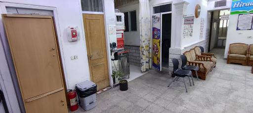 عکس آکادمی زبانهای خارجه هیراد