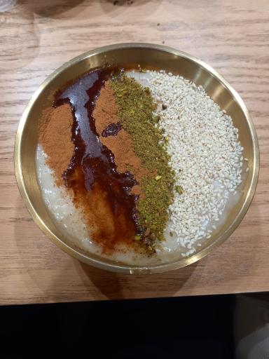 عکس کافه صبحانه سحرخیزان