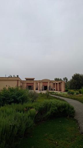 عکس رستوران و کافه باغ گیاه‌شناسی 
