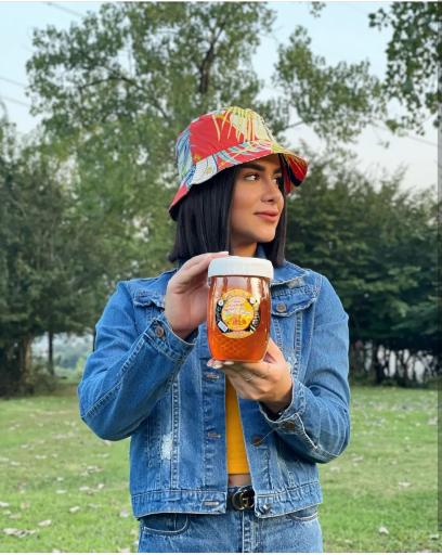 عکس عسل کوهستان خوانسار شفیعی