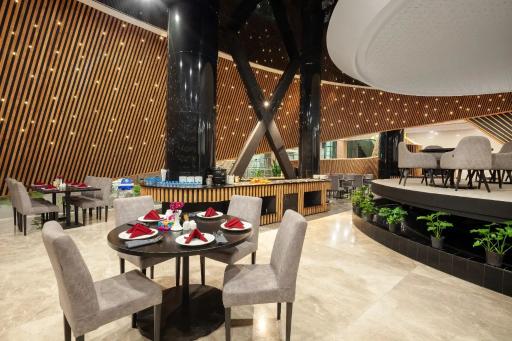 عکس رستوران راستین شاندیز