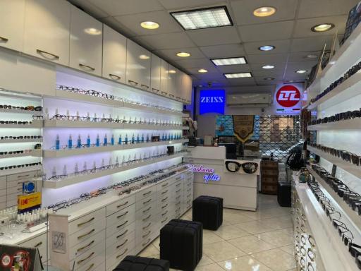 عینک سازی روشنا