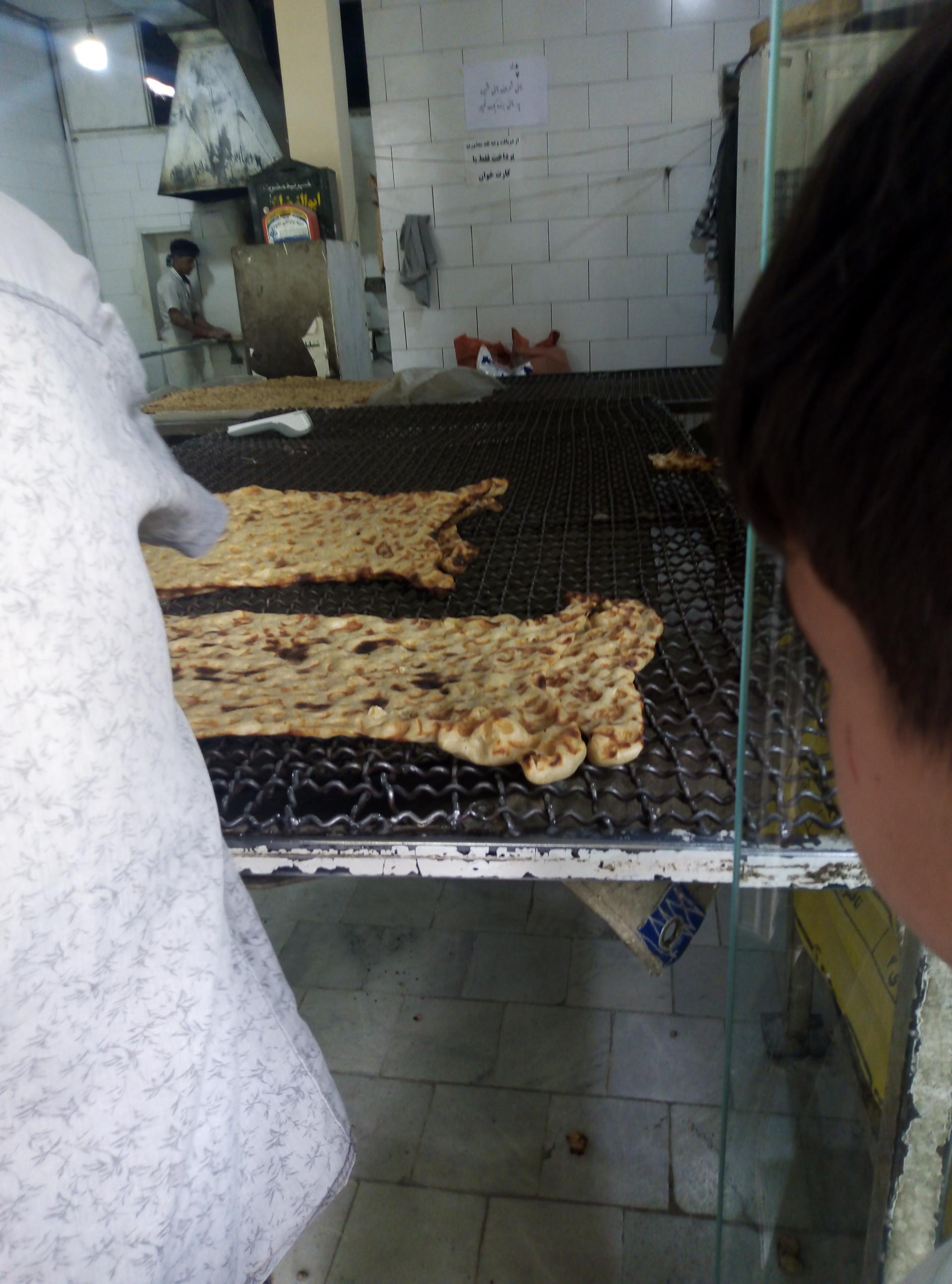 عکس نانوایی سنگکی