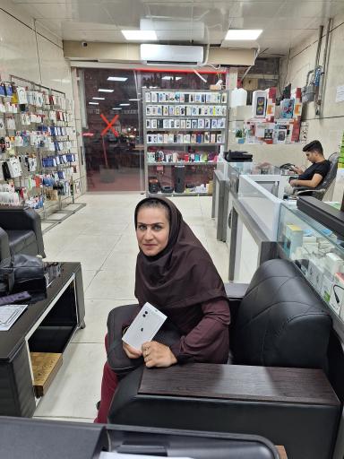 عکس موبایل پارسیان