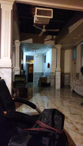 مهمانپذیر سپید