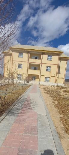 عکس دانشکده فنی و حرفه ای بروجن