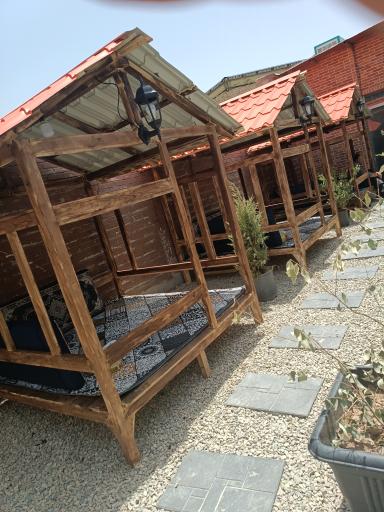 عکس سفره خانه سنتی برکه 