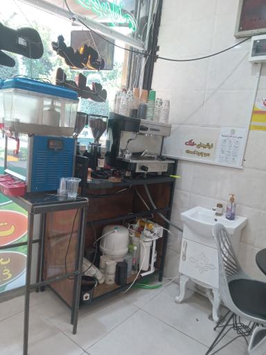 عکس کافه صبحانه شرکا