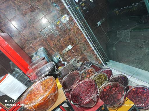 عکس فروشگاه لواشک و ترشک  ملچ ملوچ 