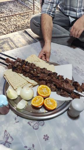 عکس کبابی حسین صفا